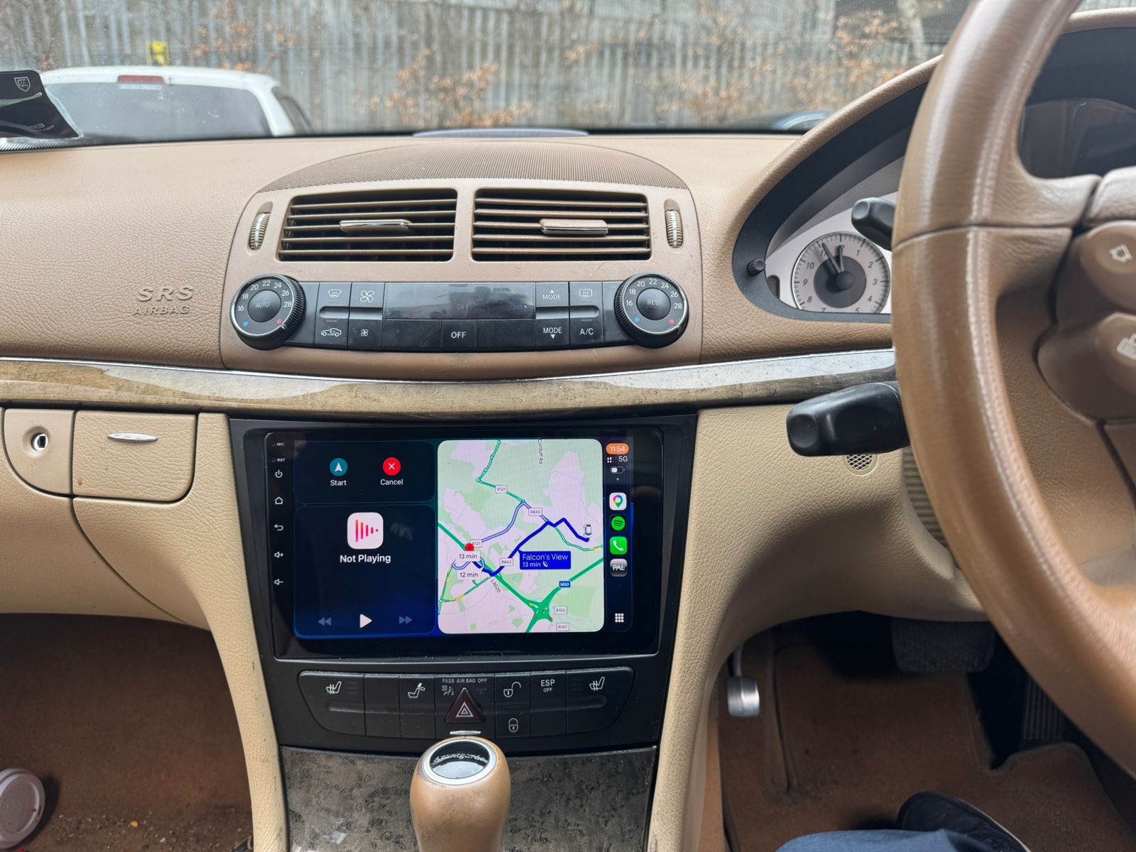 Testing Apple CarPlay and Android Auto installation before vehicle handover